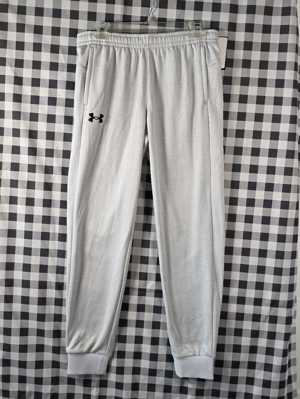 Under Armour NWT Boys YXL Armour Fleece Joggers Gray Loose Athletic Sweatpants